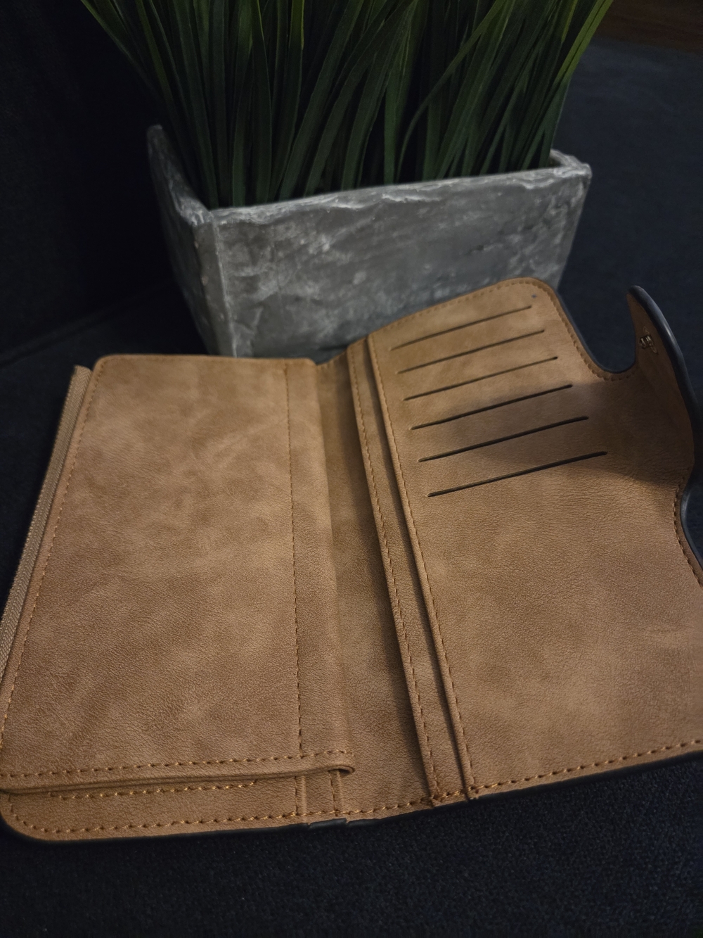 Forever Women's Tan Faux Leather Suede Like) Zip Wallet - Picture 4 of 7